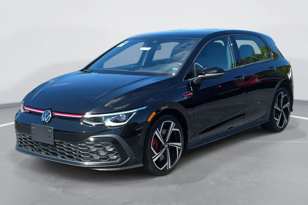 2024 Volkswagen Golf GTI SE photo 1