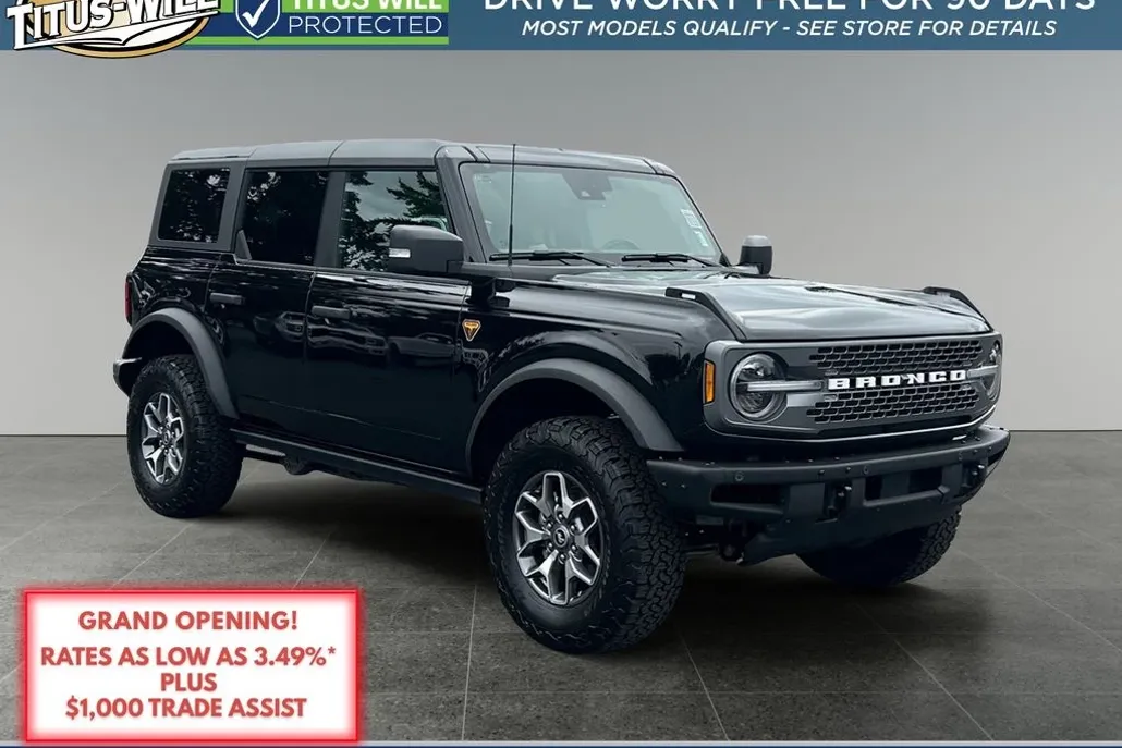 2024 Ford Bronco Badlands photo 1