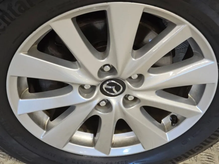2016 Mazda CX-5 Sport photo 1