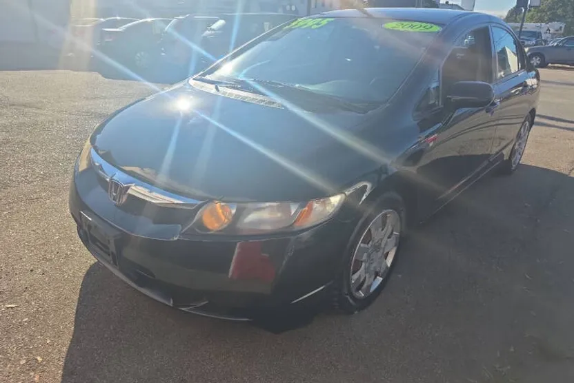 2009 Honda Civic LX photo 1