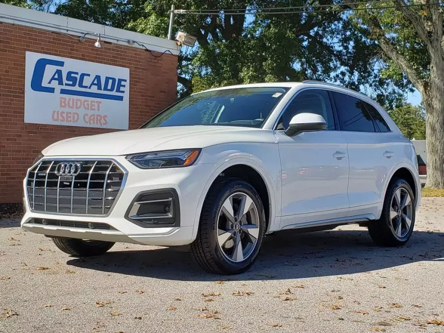 2023 Audi Q5 Premium Plus 40 TFSI photo 1