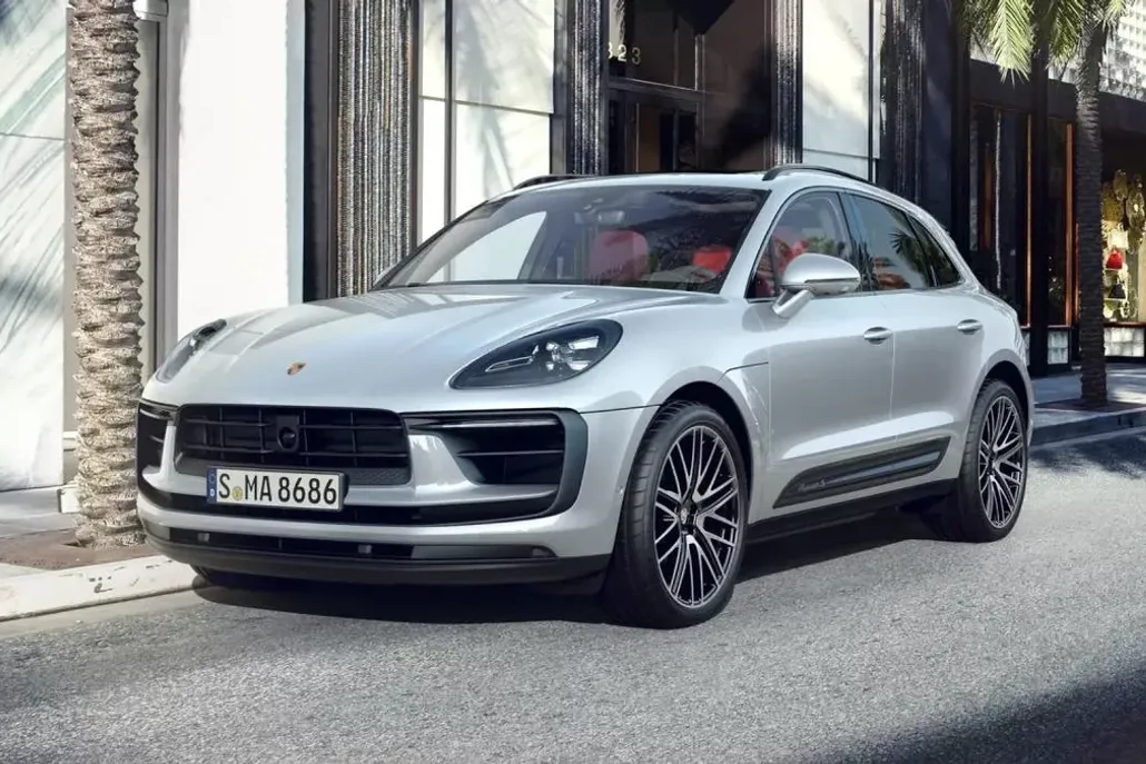2025 Porsche Macan Base photo 1