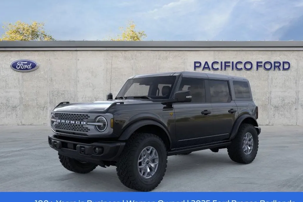 2025 Ford Bronco Badlands photo 1
