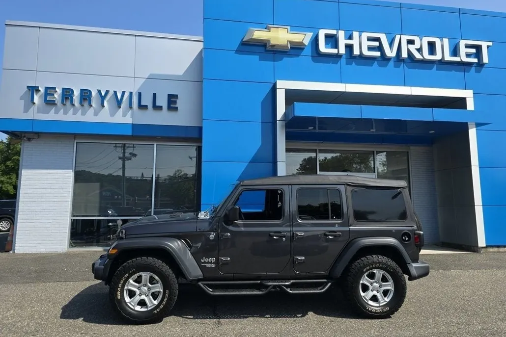 2020 Jeep Wrangler Unlimited Sport S photo 1