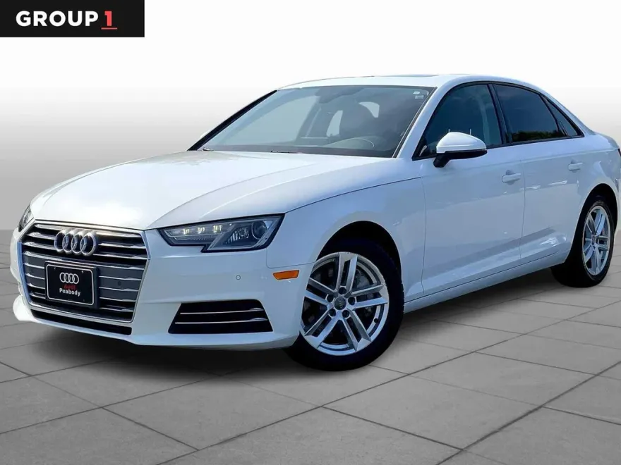 2017 Audi A4 Premium photo 1