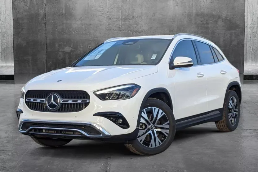2025 Mercedes Benz GLA 250 4MATIC photo 1