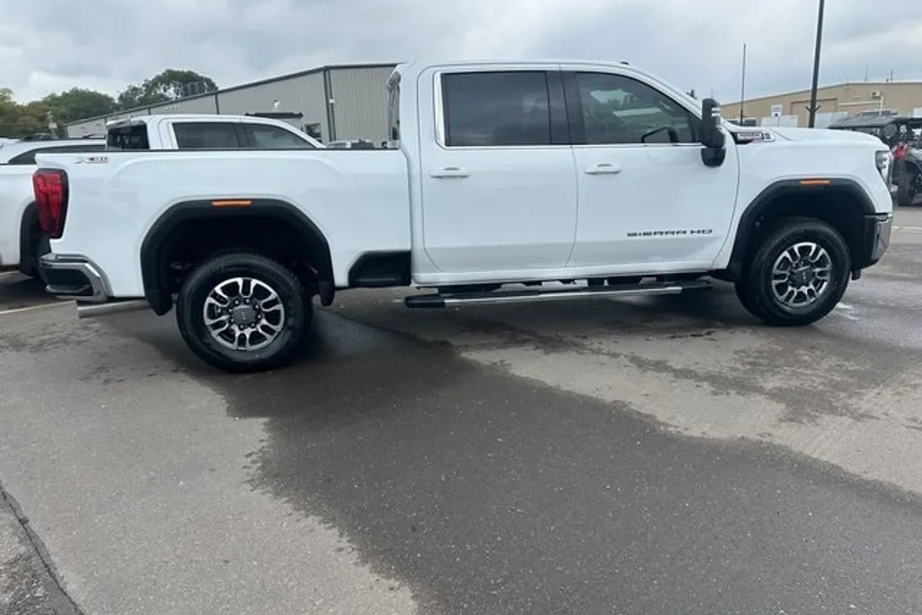 2025 Gmc Sierra 2500 HD SLE photo 1