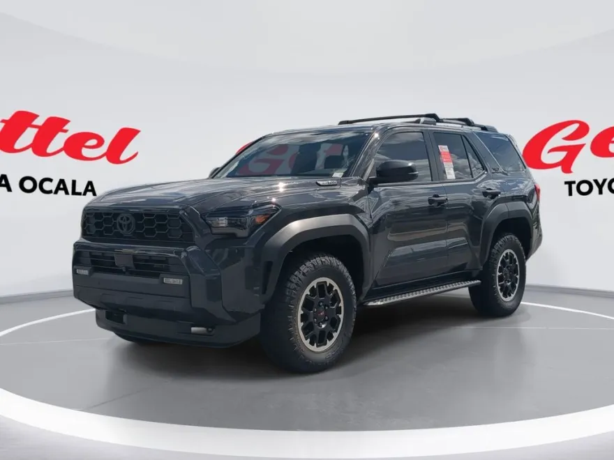 2025 Toyota 4Runner TRD Off-Road photo 1