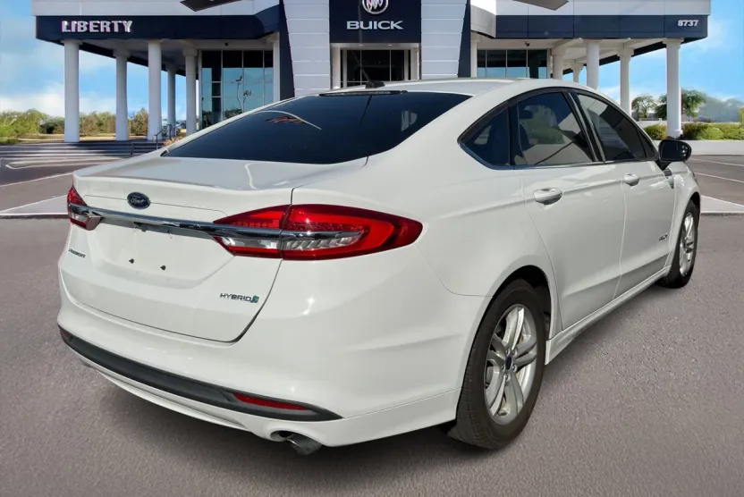 2018 Ford Fusion Hybrid S photo 1