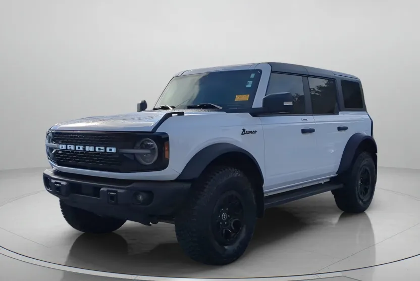 2023 Ford Bronco Base Big Bend Black Diamond Outer Banks Badlands Wildtrak Everglades photo 1