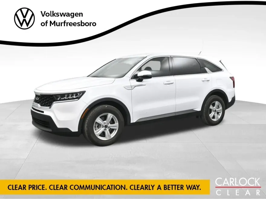 2023 Kia Sorento LX photo 1