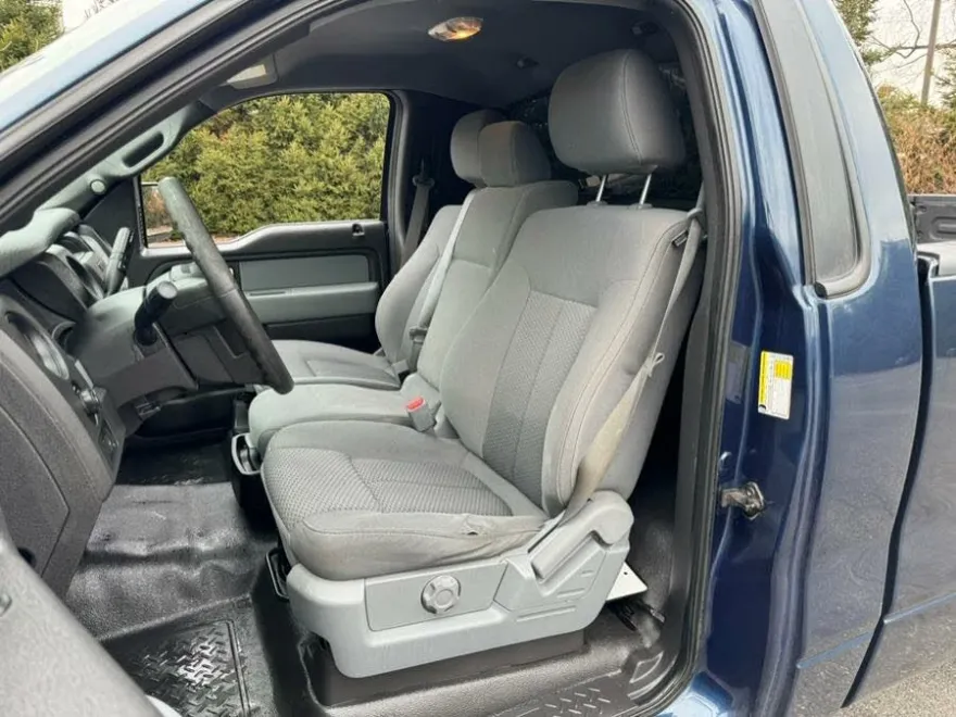 2014 Ford F-150 XL photo 15