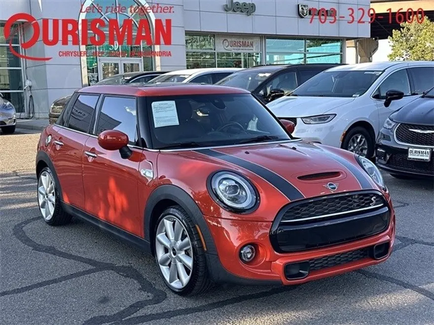 2020 Mini Cooper 4 Door Hardtop S photo 1