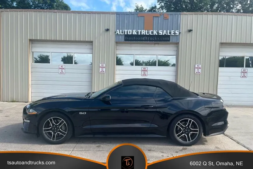 2020 Ford Mustang GT Premium Convertible photo 1