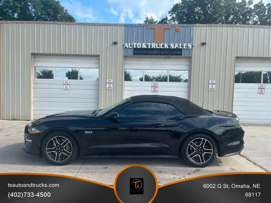 2020 Ford Mustang GT Premium Convertible photo 1