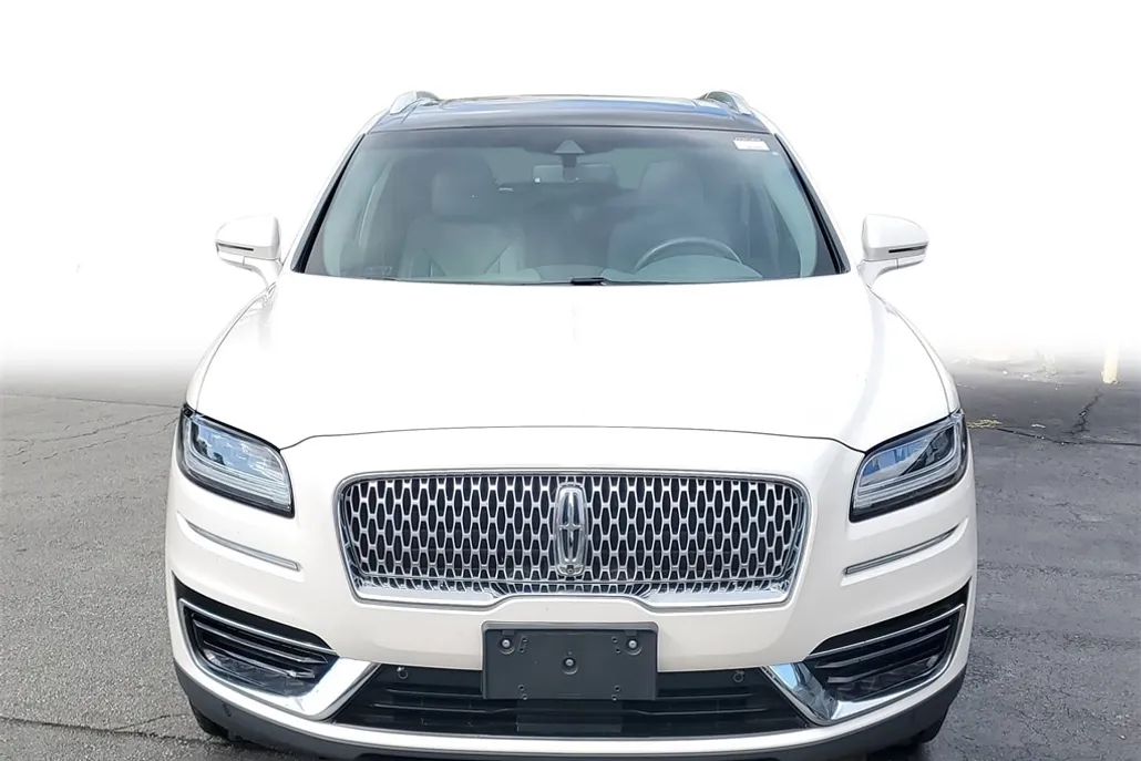 2019 Lincoln Nautilus Reserve photo 1