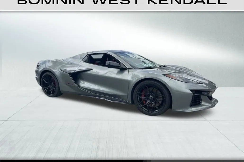 2023 Chevrolet Corvette Z06 3LZ photo 1