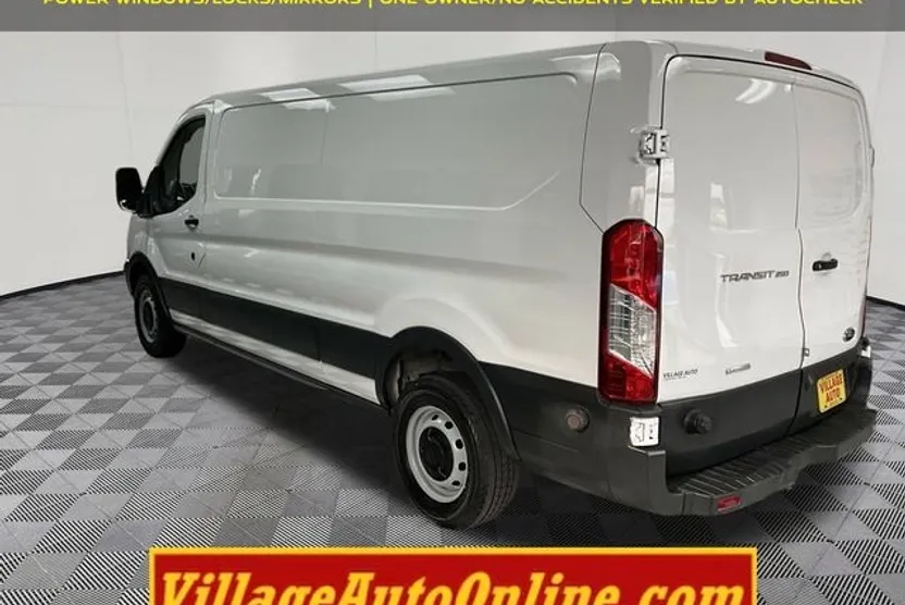 2018 Ford Transit photo 1
