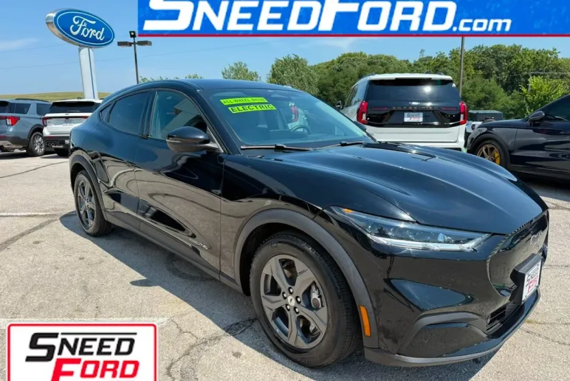 2021 Ford Mustang Mach-E Select photo 1