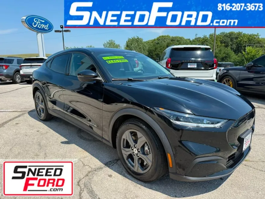 2021 Ford Mustang Mach-E Select photo 1