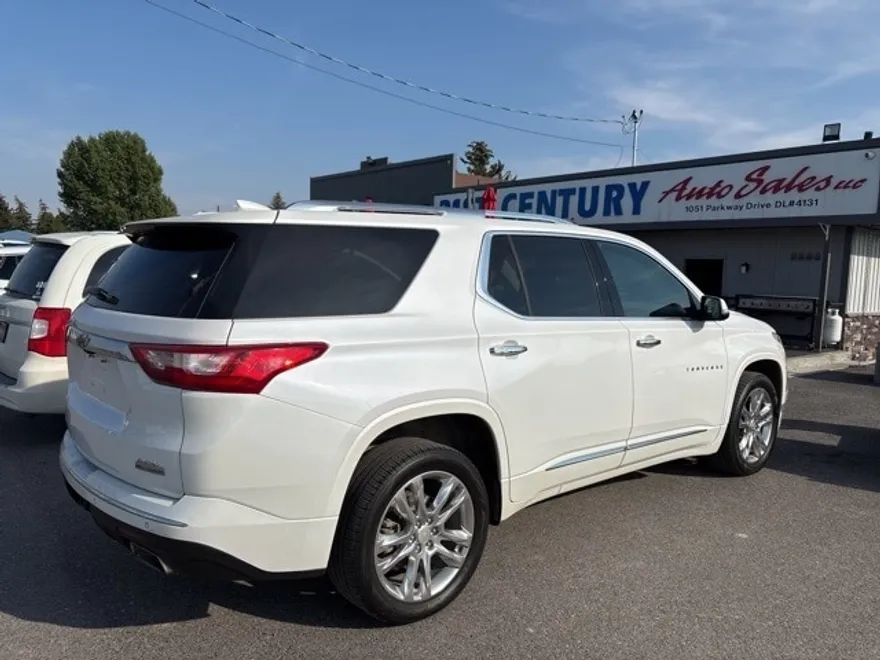 2021 Chevrolet Traverse High Country photo 1