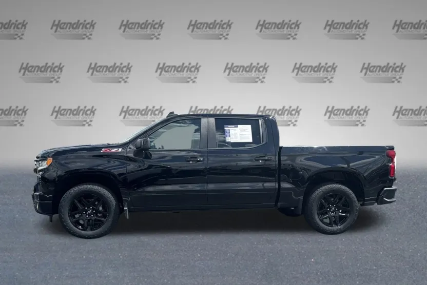 2024 Chevrolet Silverado 1500 RST photo 1