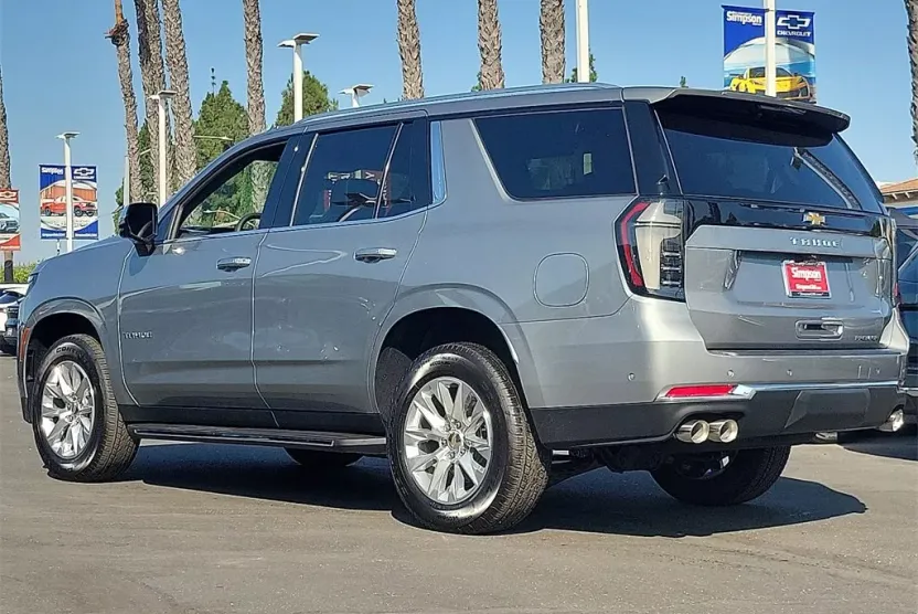 2026 Chevrolet Tahoe Premier photo 1