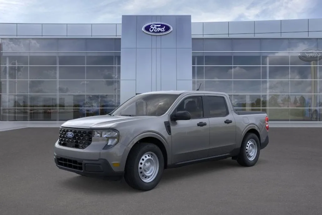 2025 Ford Maverick XL photo 1