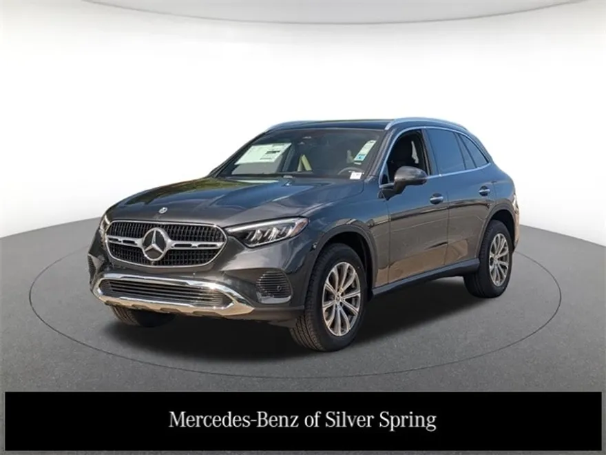 2026 Mercedes Benz GLC 300 4MATIC photo 1