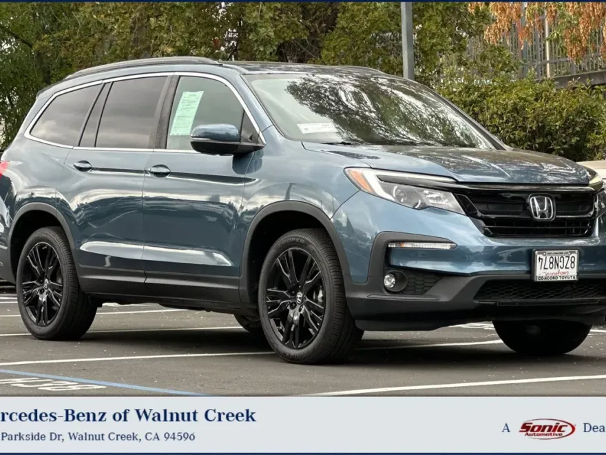 2022 Honda Pilot Special Edition photo 1