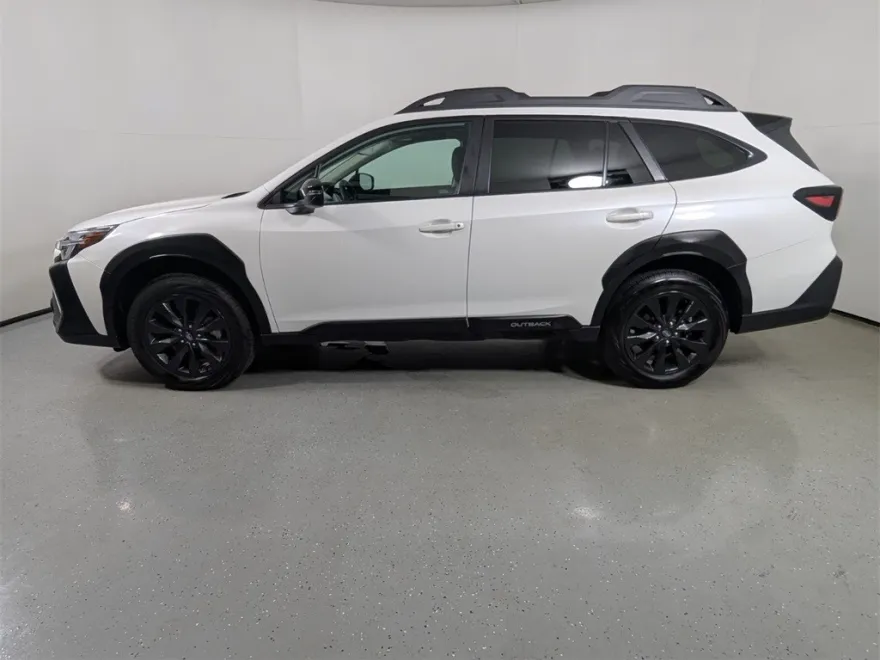 2025 Subaru Outback Onyx Edition XT photo 1
