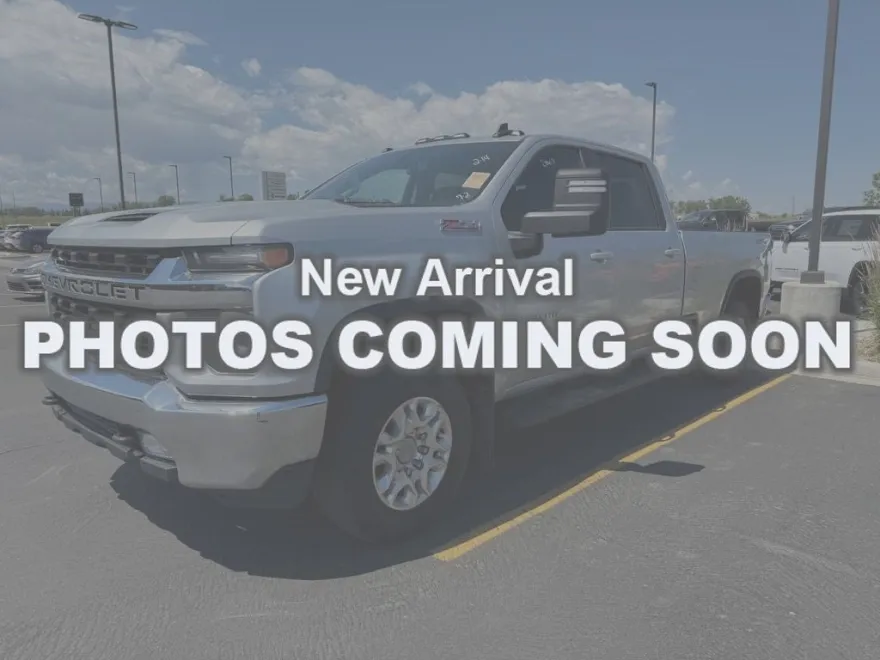 2023 Chevrolet Silverado 3500HD LT photo 1