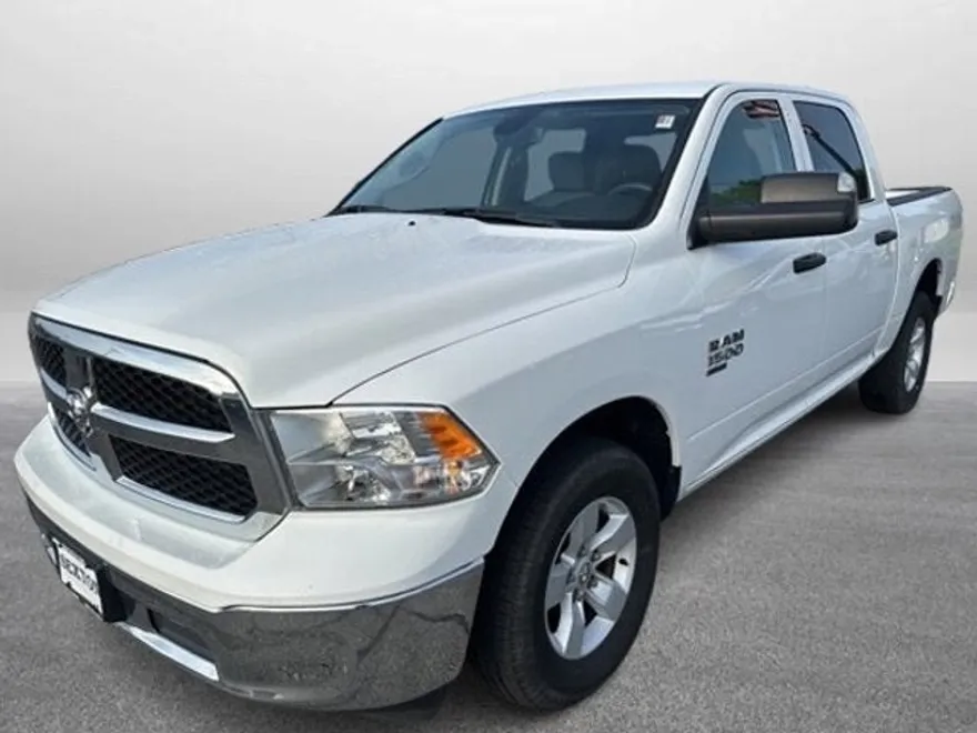 2023 Ram 1500 Classic SLT photo 1