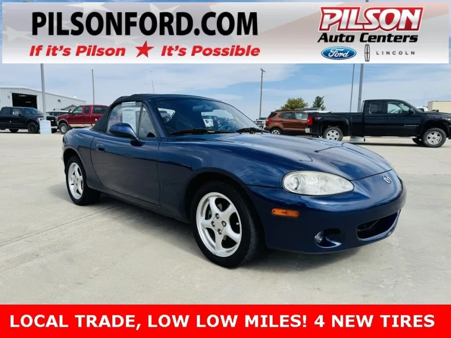 2002 Mazda MX-5 Miata Miata Base photo 1
