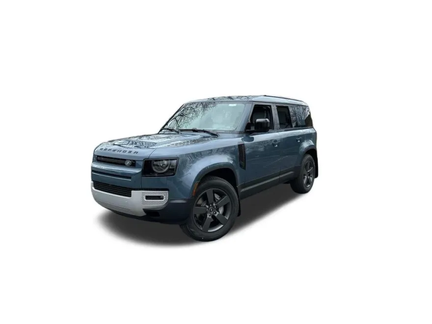 2025 Land Rover Defender 110 S photo 1
