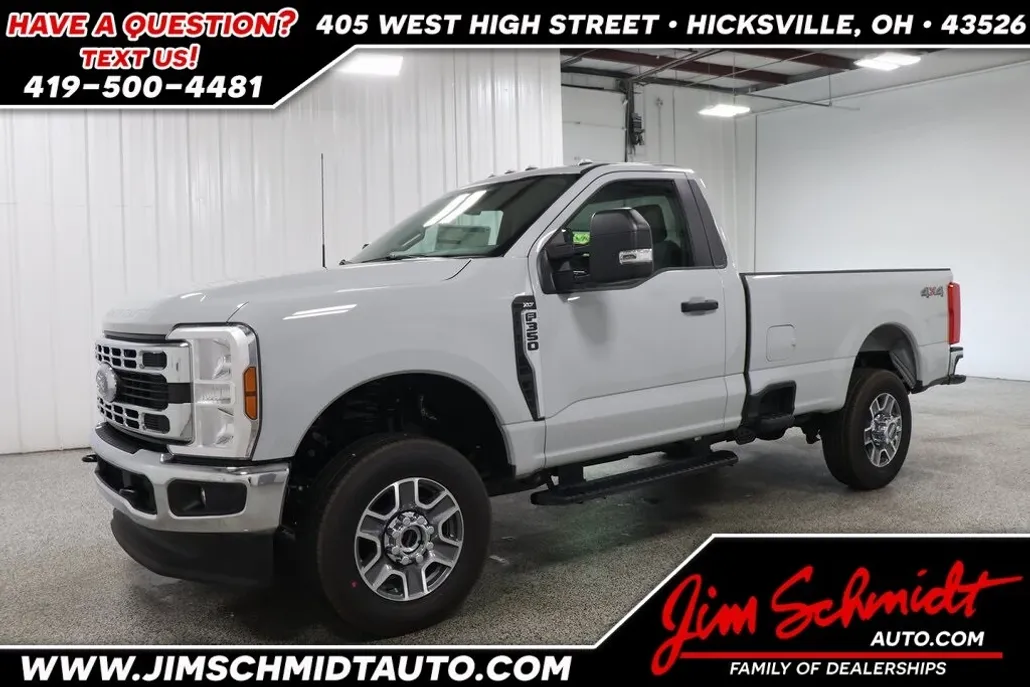 2025 Ford F-350 photo 1