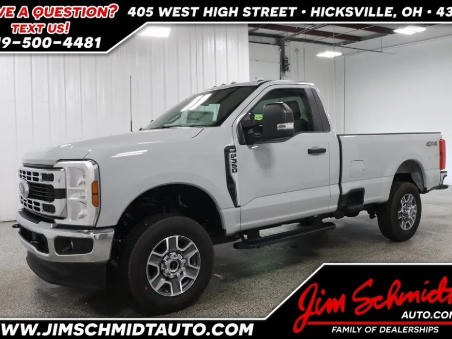 2025 Ford F-350 photo 1