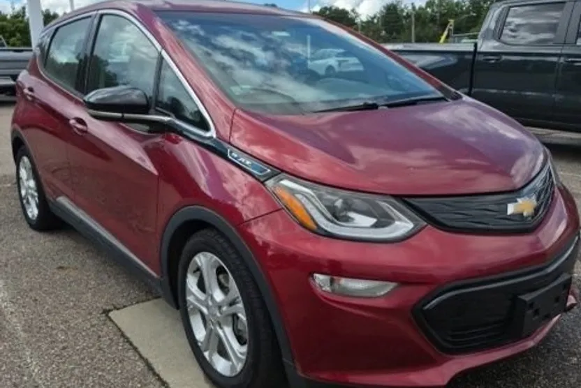 2021 Chevrolet Bolt EV photo 1