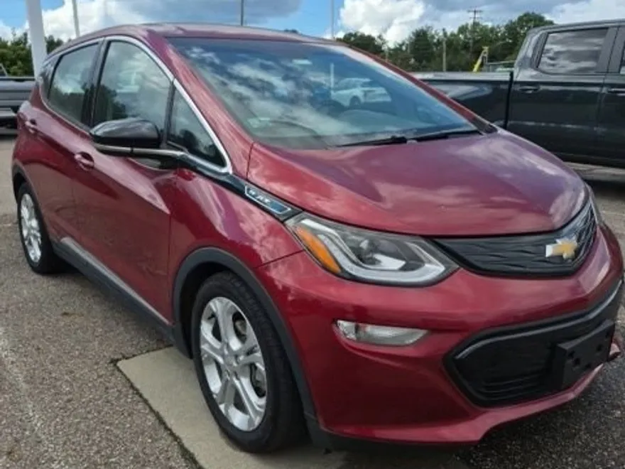 2021 Chevrolet Bolt EV photo 1