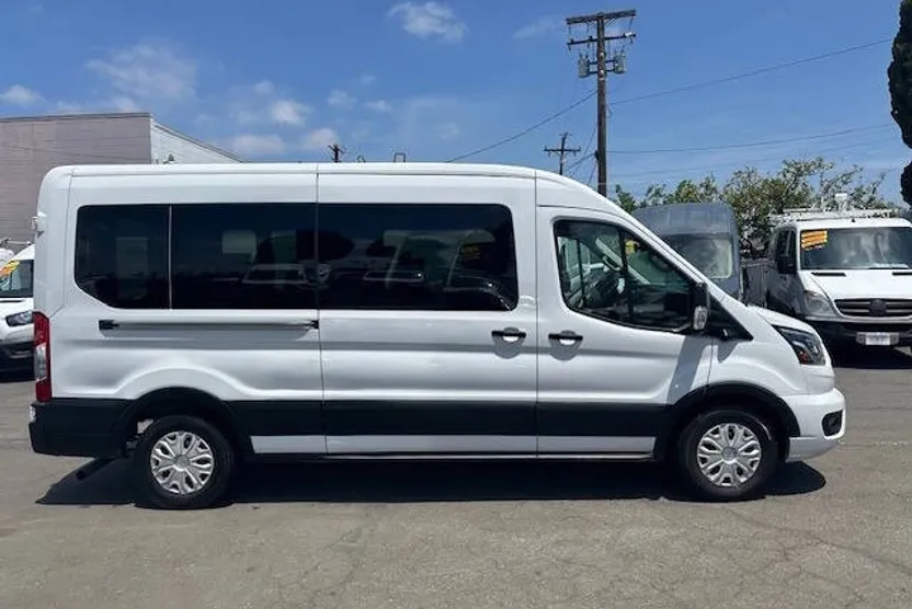 2023 Ford Transit XLT photo 1