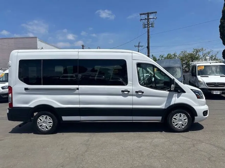 2023 Ford Transit XLT photo 1