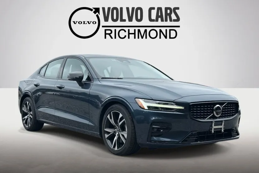 2024 Volvo S60 B5 Plus photo 1