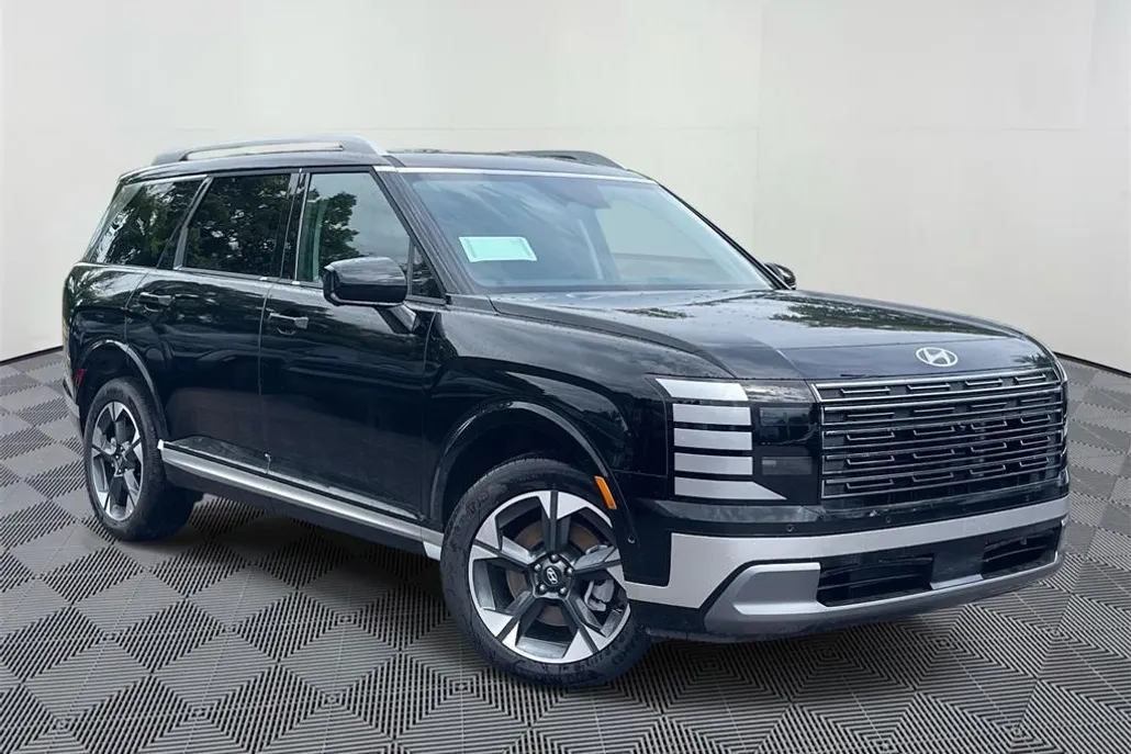 2026 Hyundai Palisade Limited photo 1