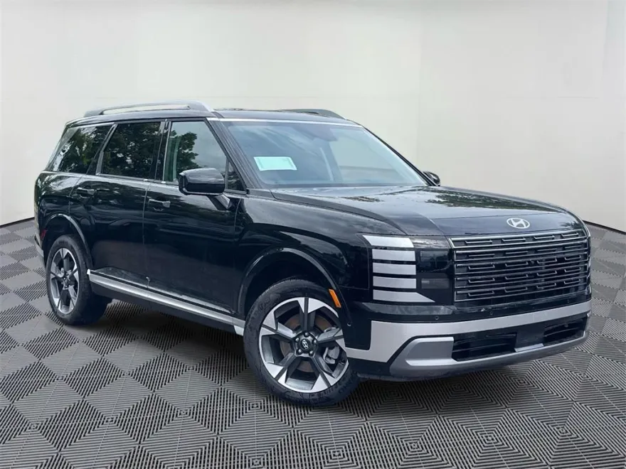 2026 Hyundai Palisade Limited photo 1