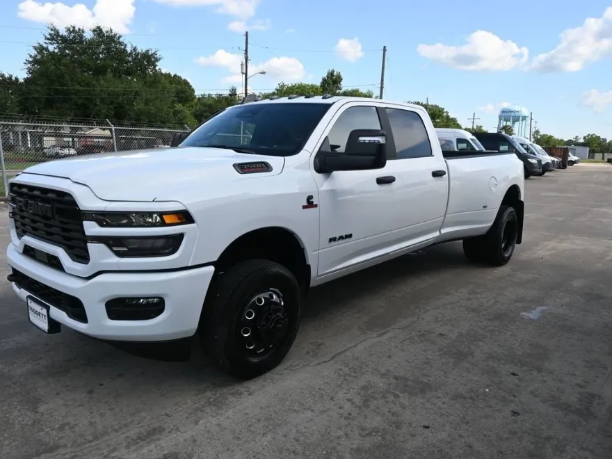2025 Ram 3500 Big Horn photo 1