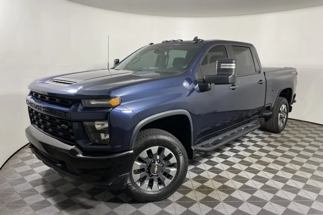 2022 Chevrolet Silverado 2500HD Custom photo 1