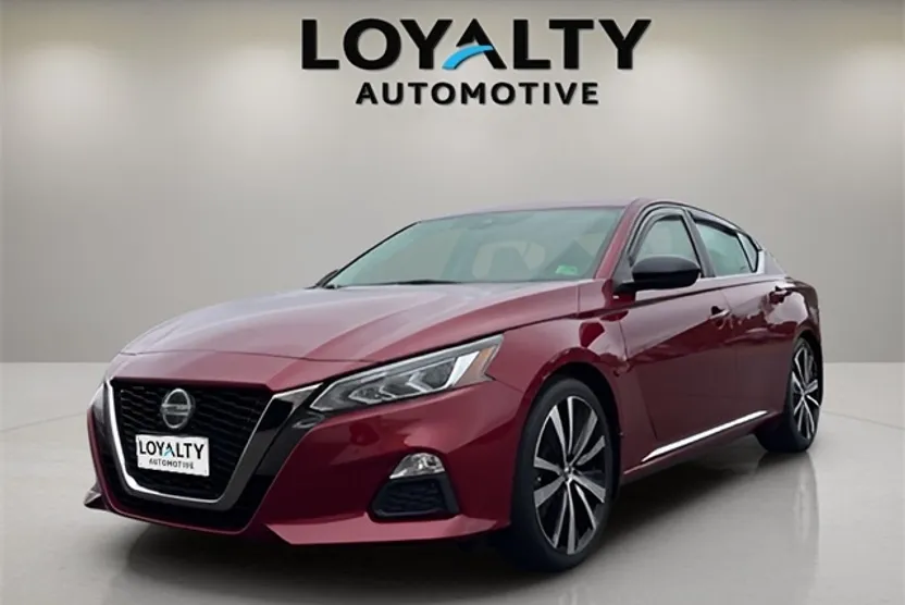 2020 Nissan Altima 2.5 SR photo 1