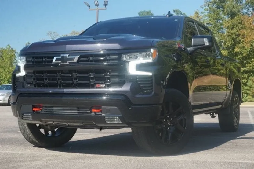 2023 Chevrolet Silverado 1500 LT Trail Boss photo 1