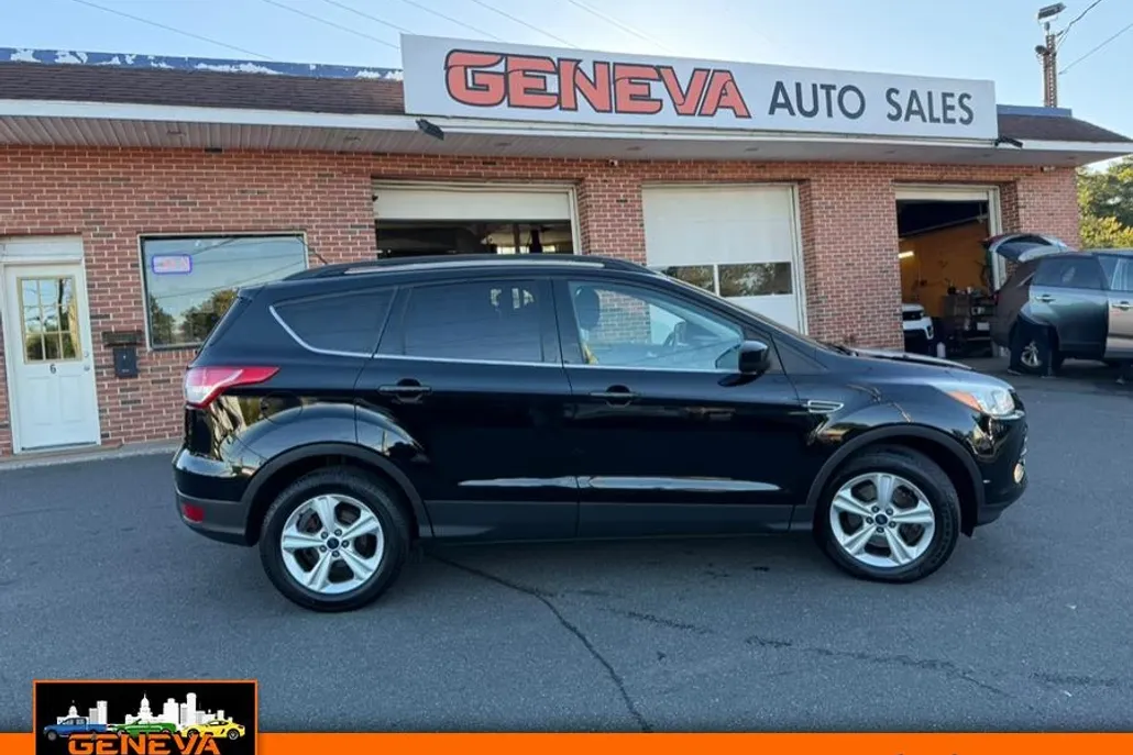 2016 Ford Escape SE photo 1