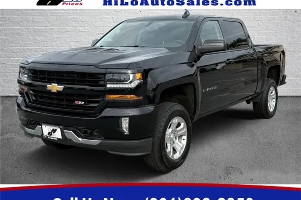 2018 Chevrolet Silverado 1500 LT photo 1